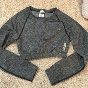 GYMSHARK CROPPED WORKOUT SHIRT